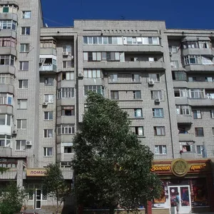 Продам свою 3-х комнатную квартиру в Центре Бердянска