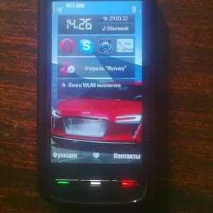 Nokia 5800 XpressMusic Red.
