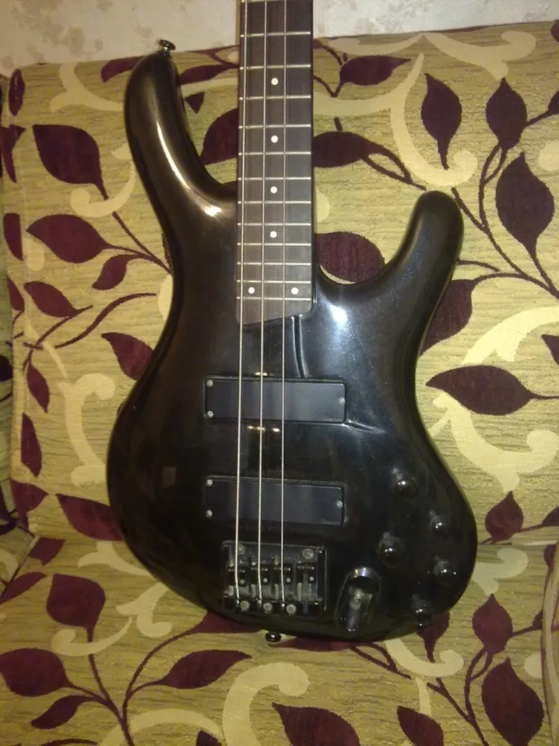 Продаю Бас гитару Ibanez Edb 600