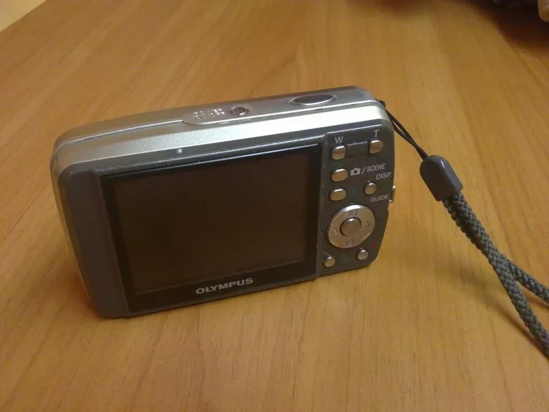 Продам фотоаппарат OLYMPUS DIGITAL 600 3