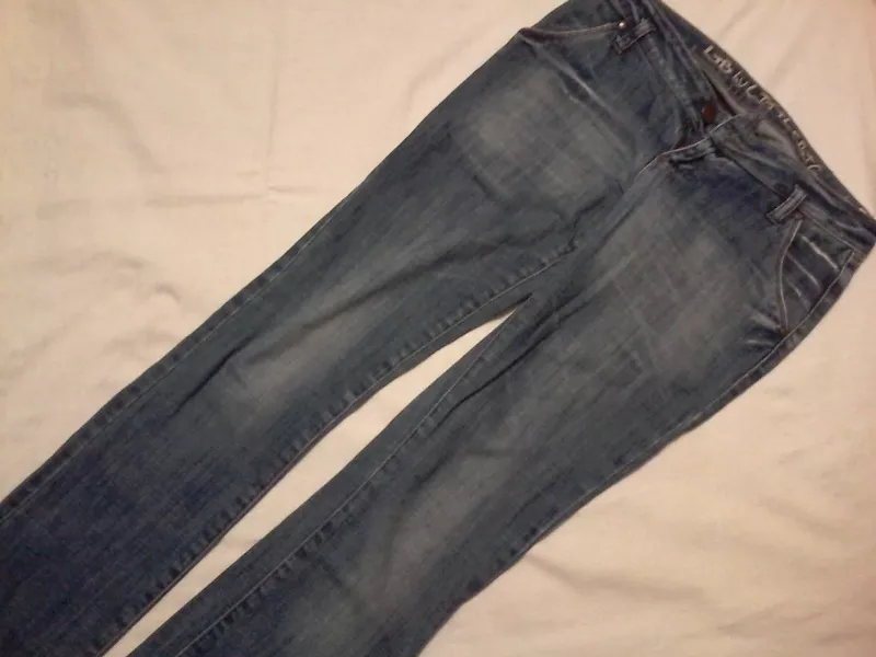 Продам женские джинсы 2