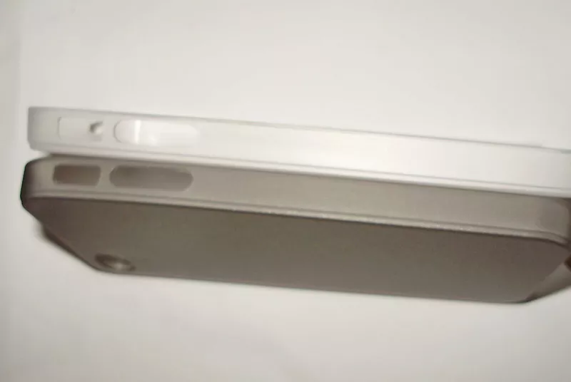 GlobalCase Брендовый прозрачный матовый ультратонкий чехол iPhone 4 4S 3
