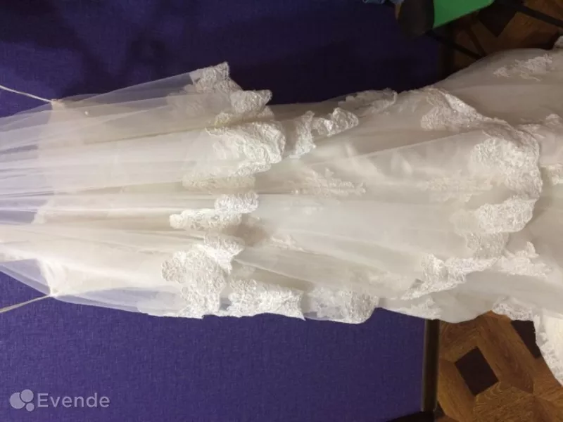 Шлейфовое свадебное платье 5