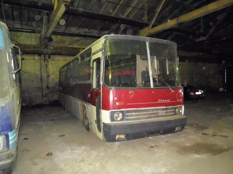 Продам автобус Икарус-256