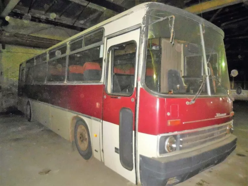 Продам автобус Икарус-256 5