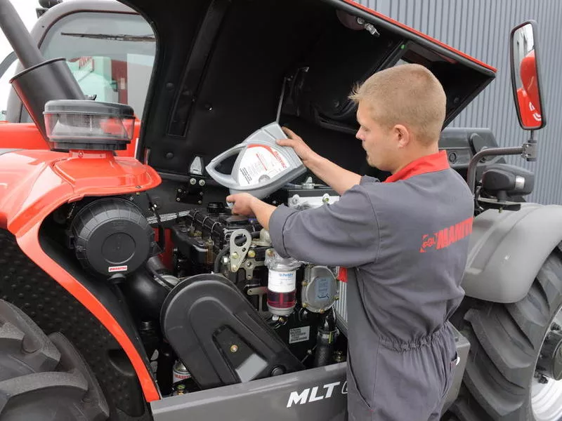 ТО и ремонт телескопических погрузчиков Manitou и JCB 3