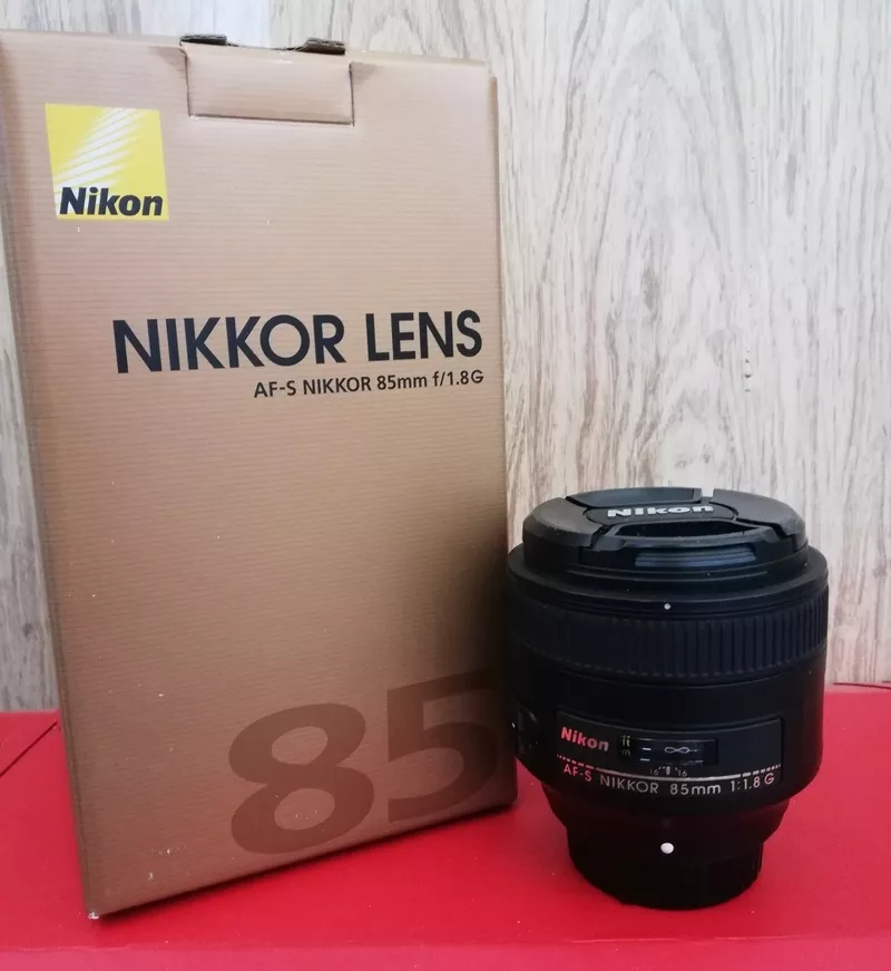 Nikon AF-S Nikkor 85mm f/1, 8G 2